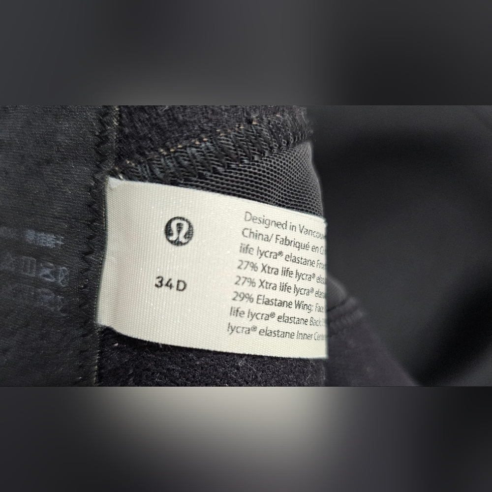 Lululemon bra 34D - Picture 5 of 5